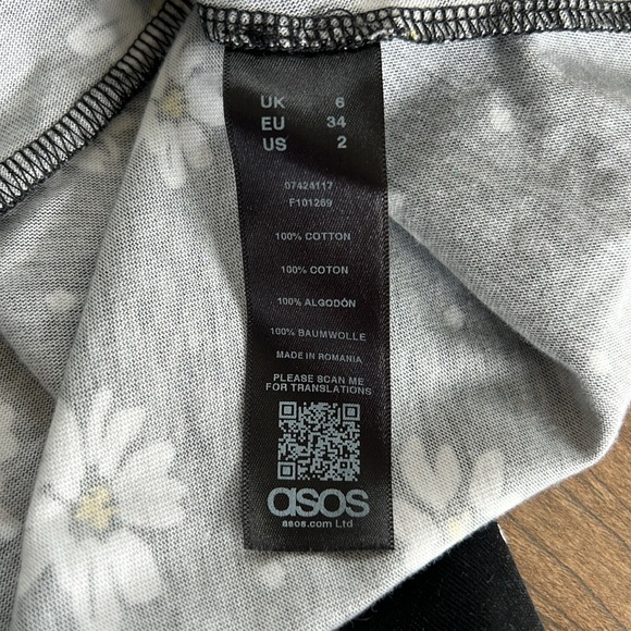 ASOS black and white floral print daisies 100% cotton sundress size 2 NWT - Picture 7 of 8